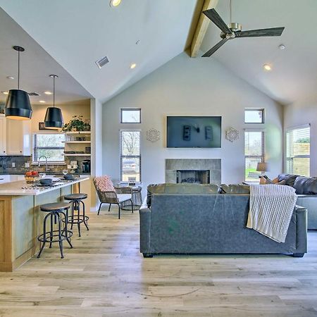 Uncorked Ranch Hill Country Home 1 Mi To Winery Fredericksburg Dış mekan fotoğraf